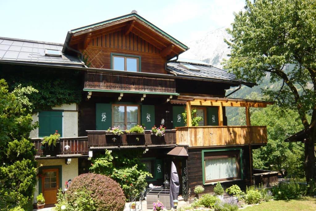 Haus Weidmannsheil - Wohnen Im Romantischen Forsthaus Werfen Ngoại thất bức ảnh