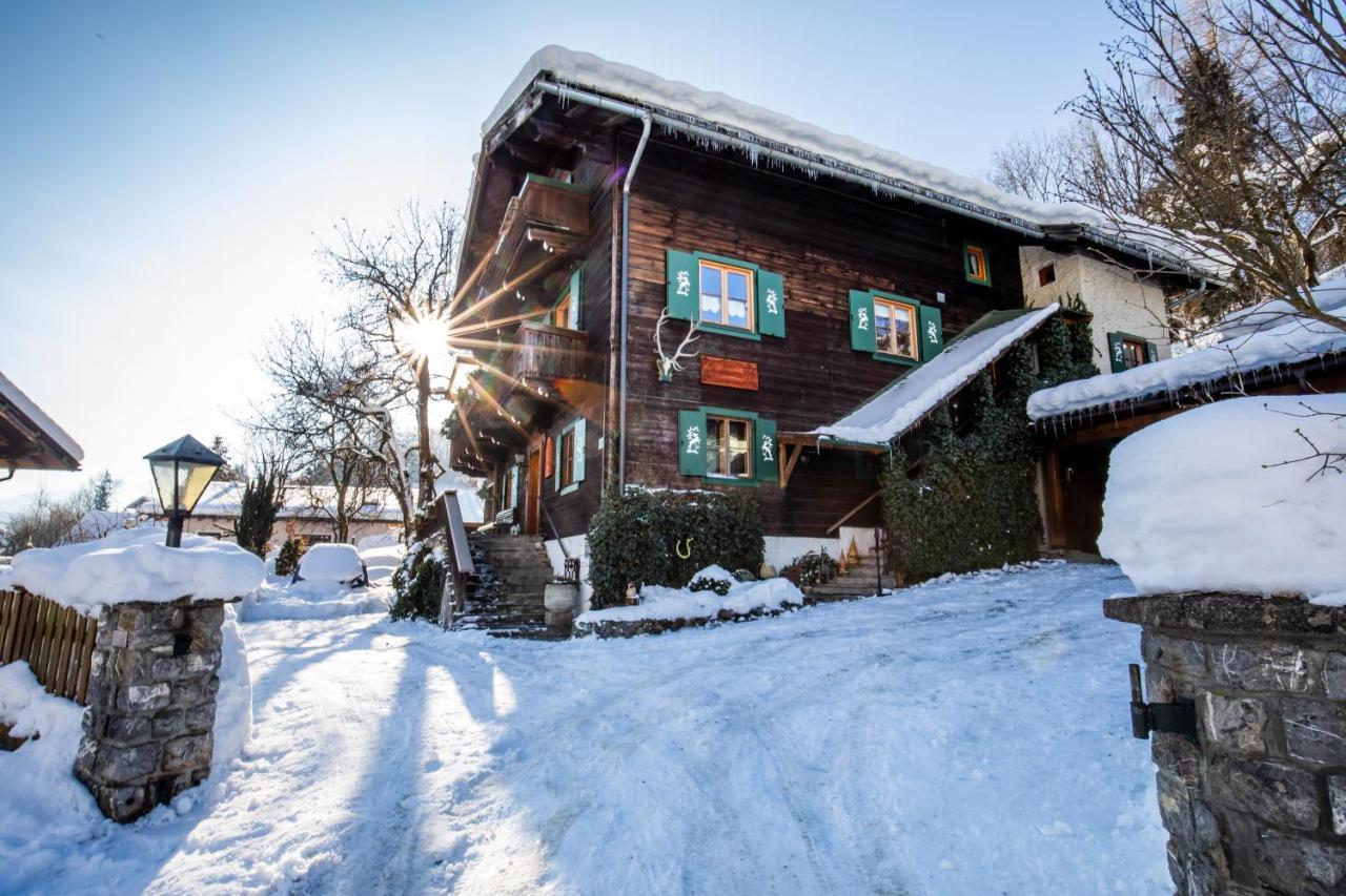 Haus Weidmannsheil - Wohnen Im Romantischen Forsthaus Werfen Ngoại thất bức ảnh