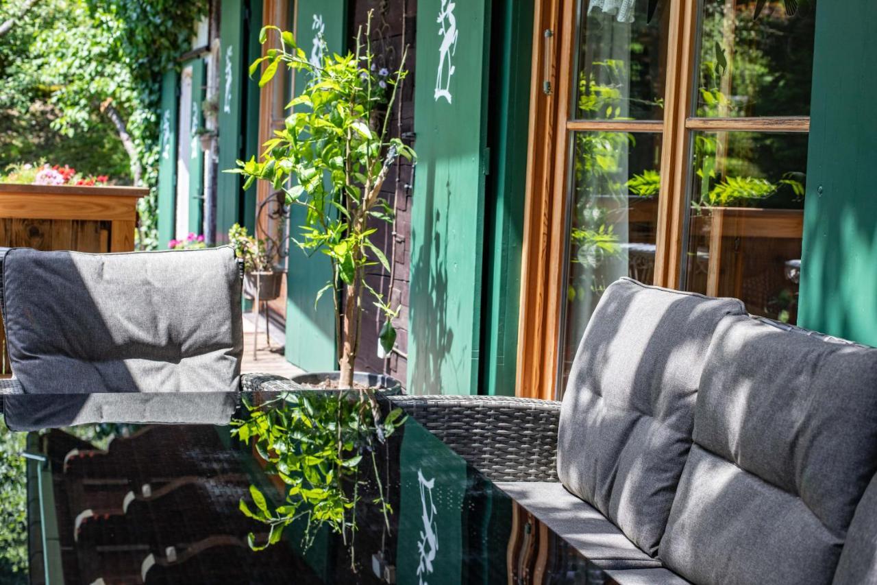 Haus Weidmannsheil - Wohnen Im Romantischen Forsthaus Werfen Ngoại thất bức ảnh